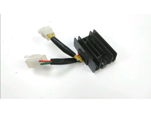 Regulateur de tension occasion PEUGEOT KISBEE 2021