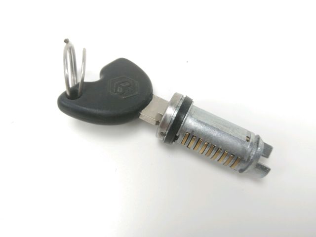 Serrure de selle occasion PIAGGIO TYPHOON 50 2013