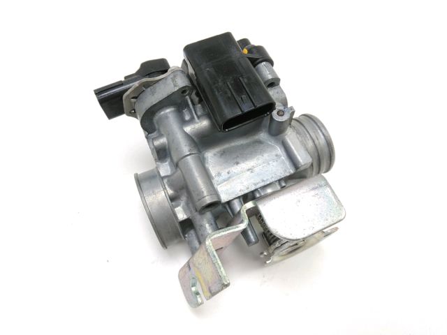 Corps d'injection droit occasion HONDA PCX  2013