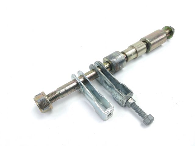 Axe de roue arriere occasion KYMCO PULSAR 2010