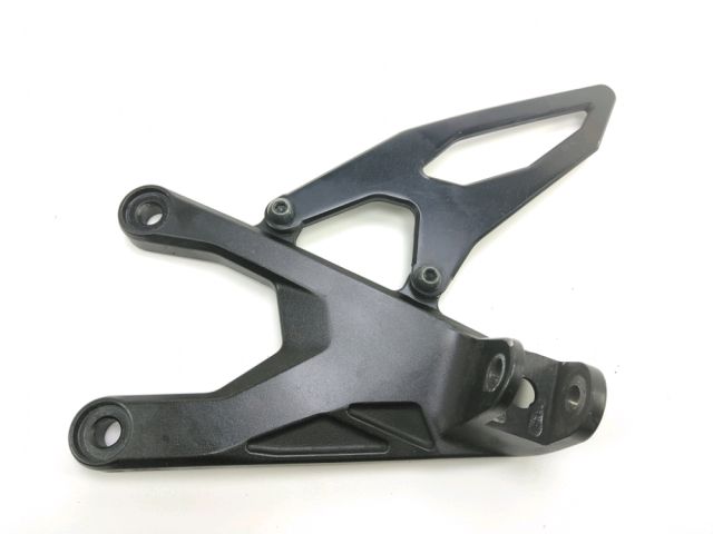 Platine avant gauche occasion YAMAHA YZF 1000 R1 2020