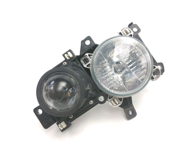 Optique avant gauche occasion GILERA FUOCO 2015