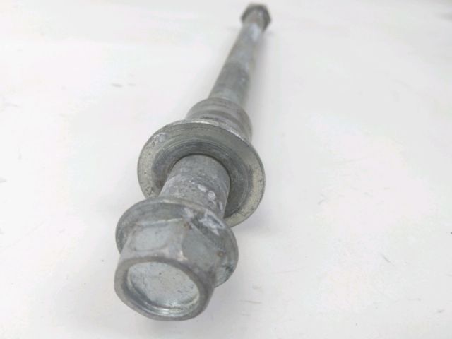 Axe de roue arriere occasion MBK X POWER 2005