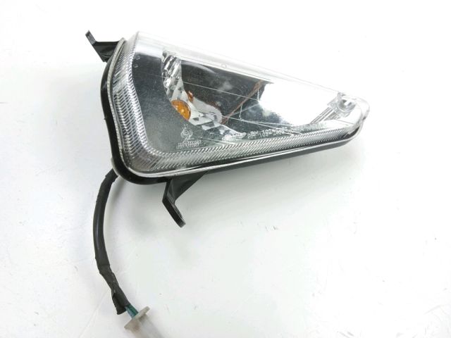 Clignotant avant d occasion DAELIM S2  2008