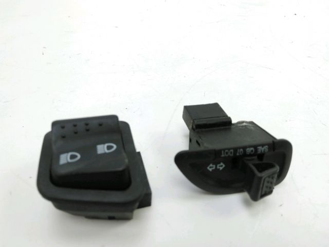 Commodo gauche occasion PIAGGIO NRG 50 2020