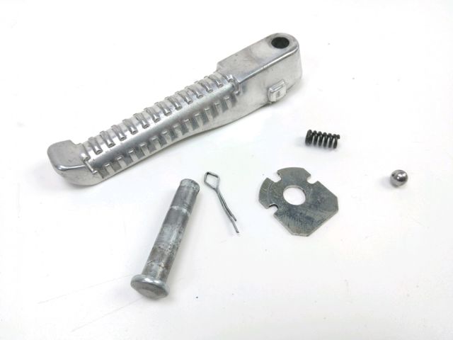 Repose pieds arriere gauche occasion PEUGEOT SPEEDFIGHT 2015