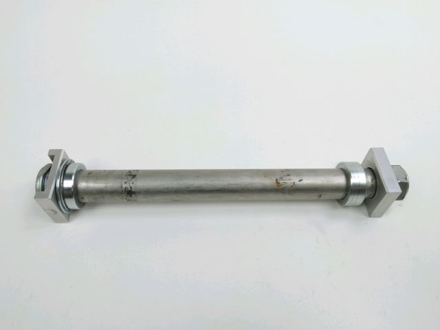 Axe de roue arriere occasion YAMAHA MT-09 SP 2021