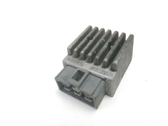 Regulateur de tension occasion DERBI GPR 2007