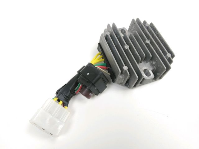 Regulateur de tension occasion VESPA SPRINT 125 2021