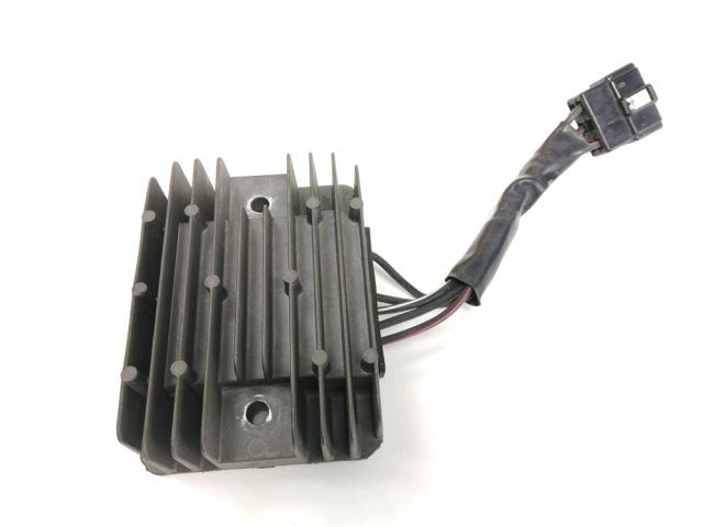Regulateur de tension occasion SUZUKI GSXR 600 2003