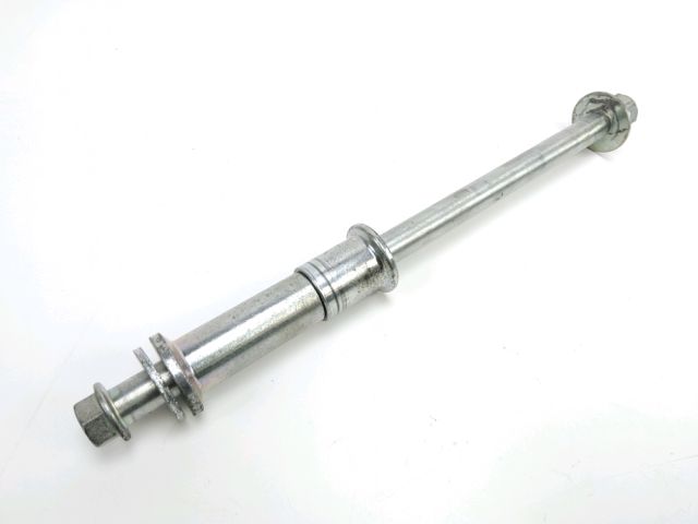 Axe de roue arriere occasion YAMAHA YS 125 2017