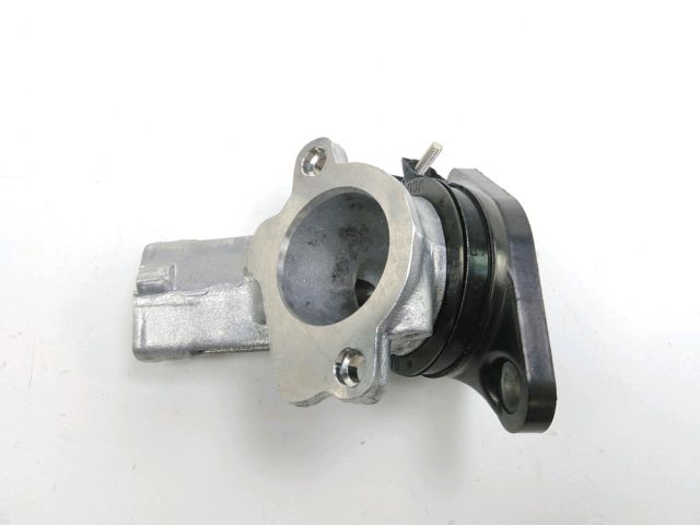 Pipe admission occasion SUZUKI AN 400 BURGMAN 2010