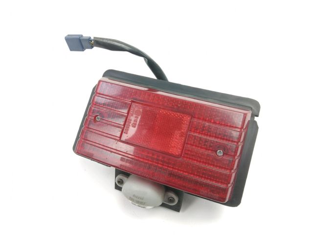 Feu arriere occasion YAMAHA BL 125 BELUGA 1985