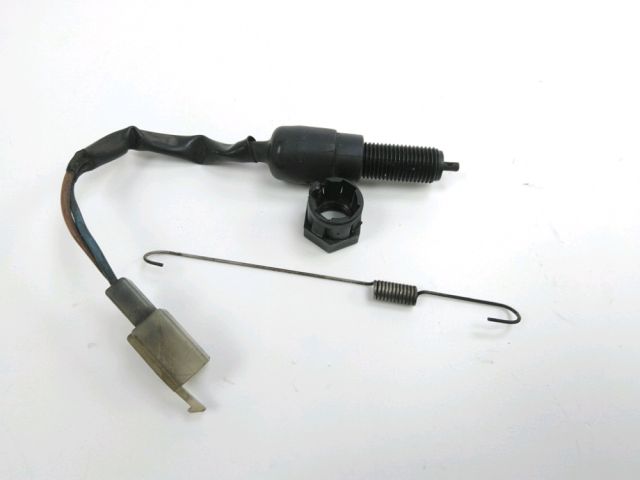 Contacteur de stop ar occasion KAWASAKI ZX-9R NINJA 1994