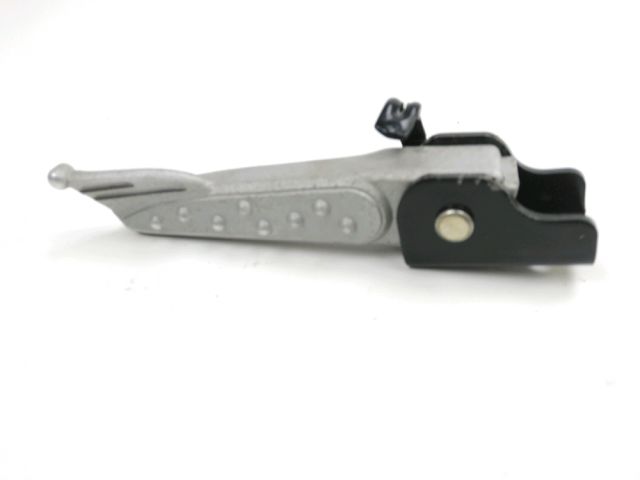 Repose pieds arriere gauche occasion SYM MIO 2012