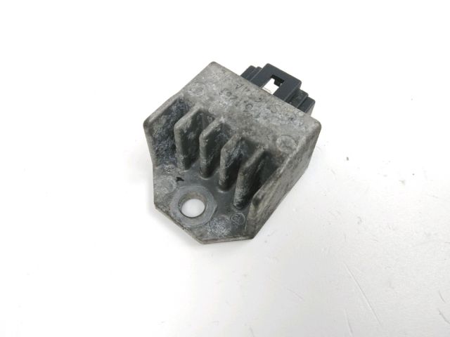 Regulateur de tension occasion PEUGEOT SPEEDFIGHT 2007