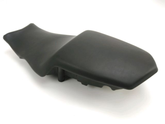 Selle complete occasion YAMAHA TZR 50 2008