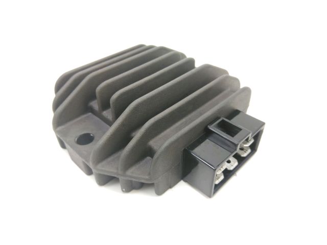 Regulateur de tension occasion APRILIA SX 2019