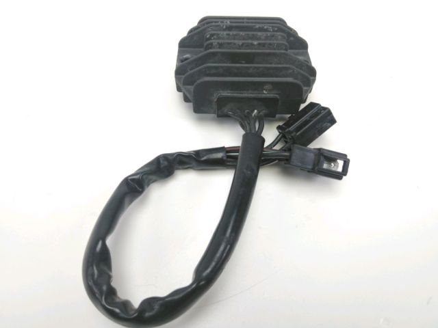 Regulateur de tension occasion SUZUKI GS 500 2000