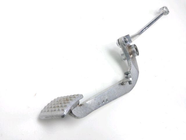 Pedale frein occasion HONDA VF 750 C 1994