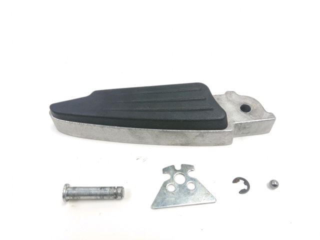 Repose pieds arriere droit occasion PEUGEOT CITYSTAR 2021