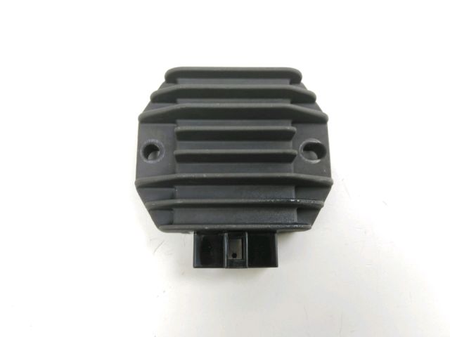 Regulateur de tension occasion VESPA PRIMAVERA 125 2014