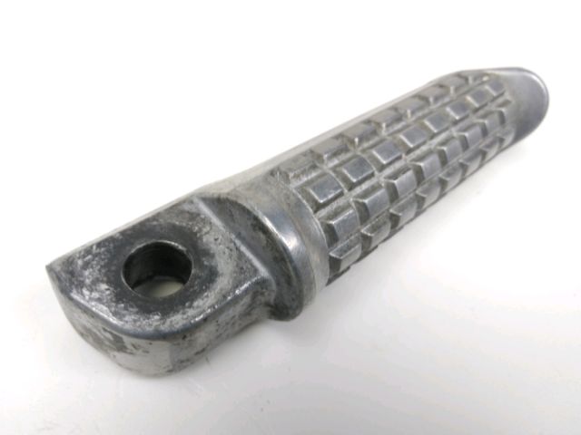 Repose pieds arriere droit occasion KAWASAKI ZR-7 2003