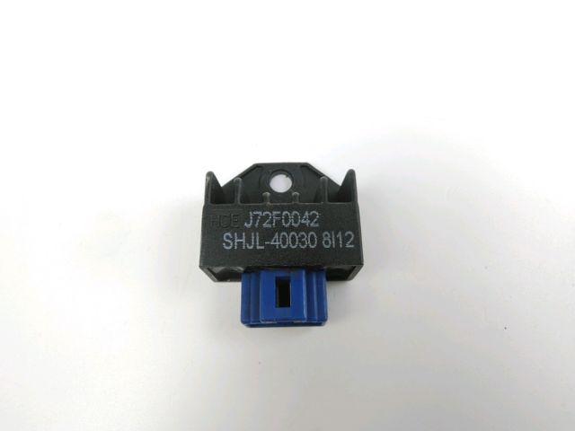 Regulateur de tension occasion ROADSIGN GT 2009