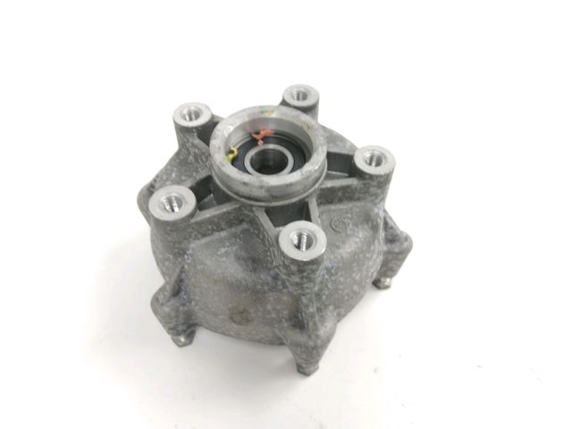 Moyeu de roue avant gauche occasion PIAGGIO MP3 500 HPE 2021