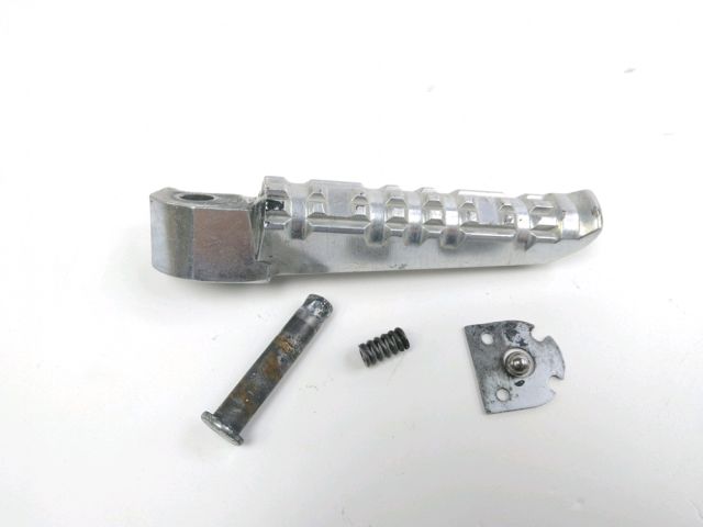 Repose pieds arriere droit occasion YAMAHA MT-10 1000 2019