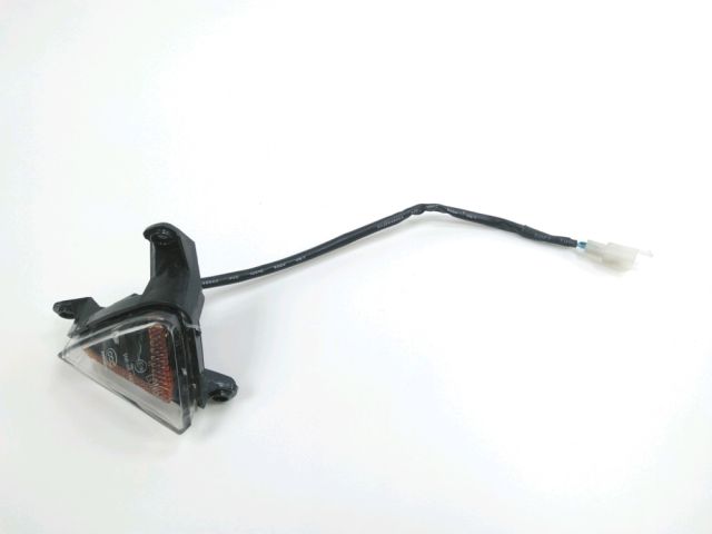 Clignotant avant d occasion TNT HALO 4T 2021