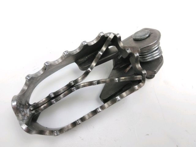 Repose pieds avant gauche occasion MASAI RAZER 2019