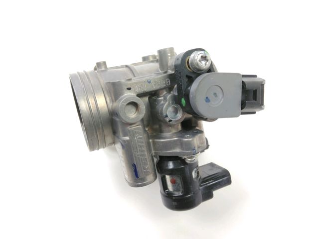 Corps d'injection droit occasion KAWASAKI J 300 2019