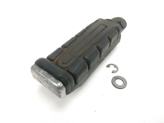 Repose pieds arriere droit occasion YAMAHA YBR 125 2005