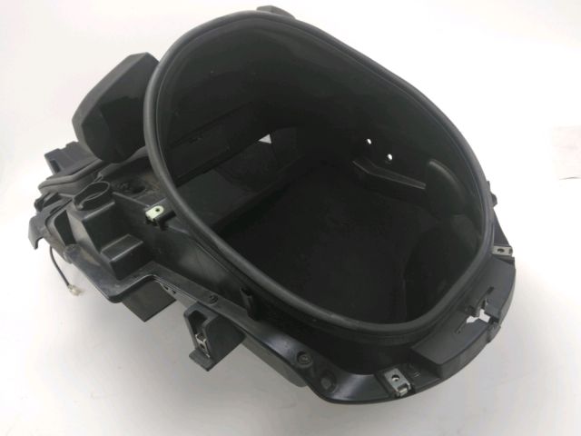 Coffre sous selle occasion PEUGEOT METROPOLIS 2016