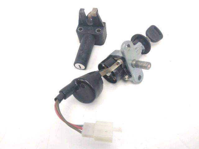 Serrure occasion MBK CW 50 BOOSTER 2004