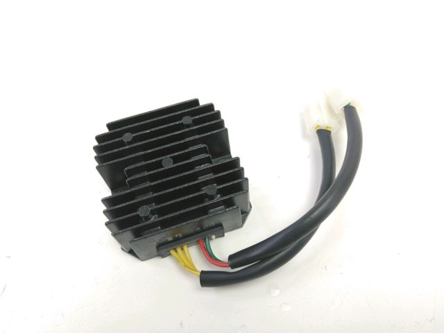 Regulateur de tension occasion KYMCO QUANNON 2011