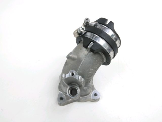 Pipe admission occasion YAMAHA YP 125 X-MAX 2011