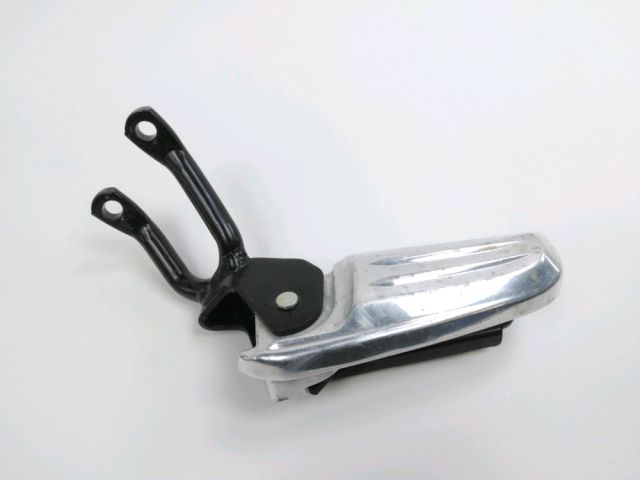 Platine et repose pieds arriere gauche occasion HONDA PCX 2017