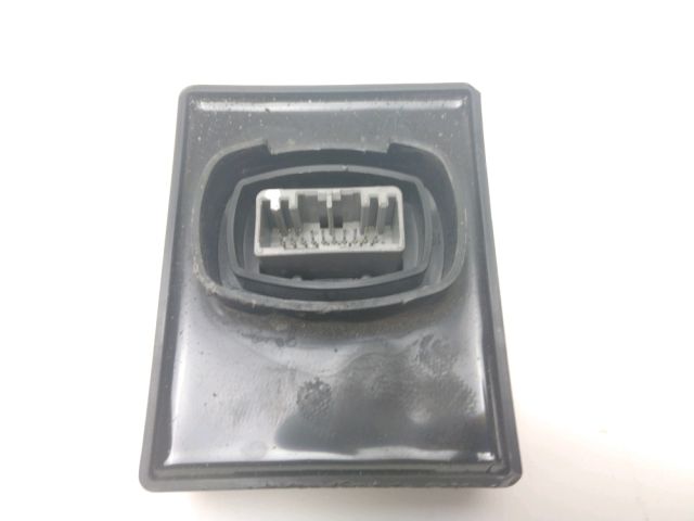 Relais boitier electrique occasion HONDA PCX 2018