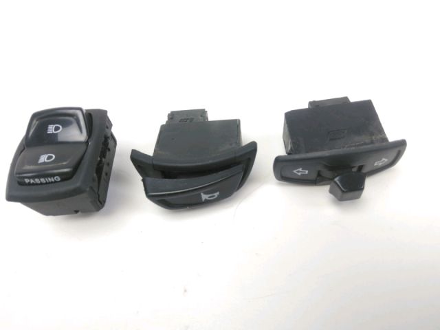 Commodo gauche occasion PEUGEOT BELVILLE 2020