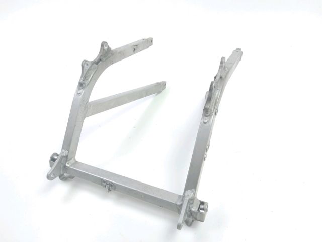 Boucle cadre arriere occasion SUZUKI GSXR 750 2000