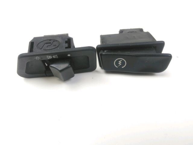 Commodo droit occasion APRILIA MOJITO 2002