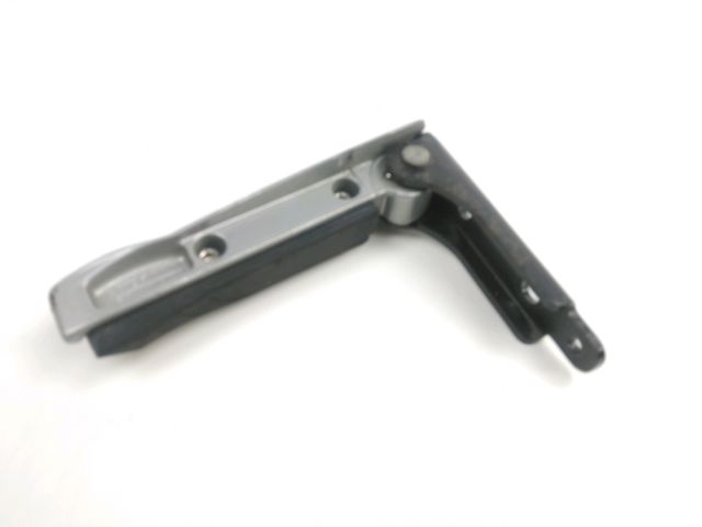 Platine et repose pieds arriere droit occasion PIAGGIO MP3 500 HPE 2020