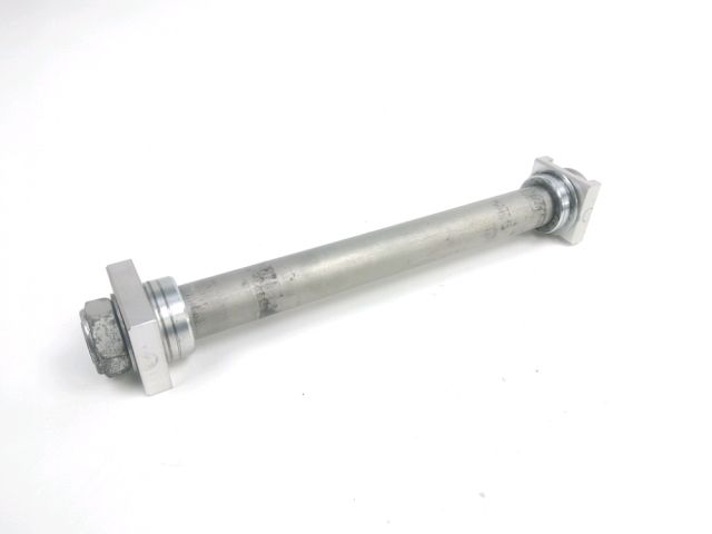 Axe de roue arriere occasion YAMAHA MT-09 2022