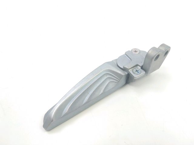 Platine et repose pieds arriere gauche occasion YAMAHA LTS 125 DELIGHT 2019