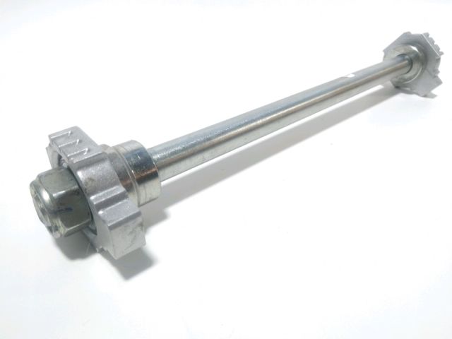 Axe de roue arriere occasion KTM DUKE 390 2022