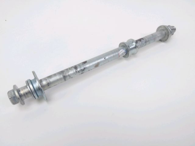 Axe de roue arriere occasion SUZUKI DR 125 2000