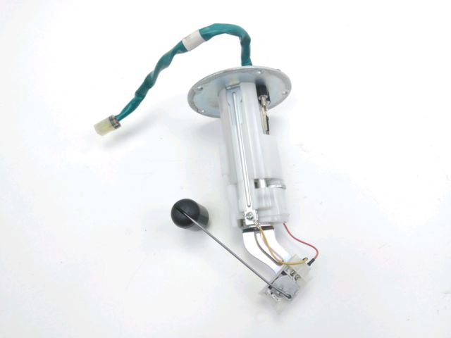 Pompe a essence occasion KAWASAKI Z 900 2021