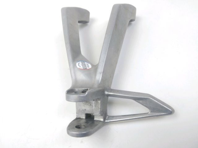 Platine arriere gauche complete occasion HONDA CB 125 R 2020